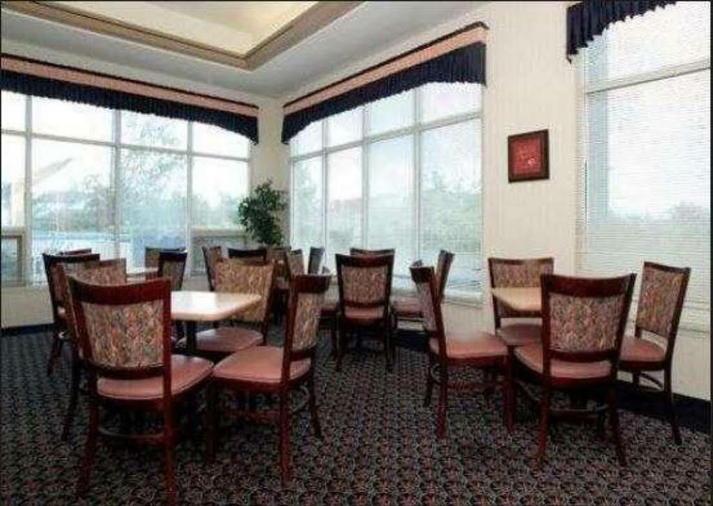 Knights Inn Elyria Ngoại thất bức ảnh